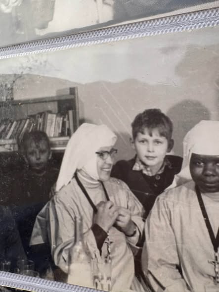 Sister Jolanta with children at Kasisi, in earlier years
